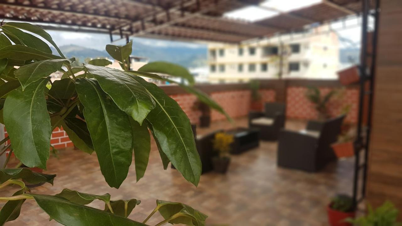 Hotel Los Nogales Кахамарка Экстерьер фото